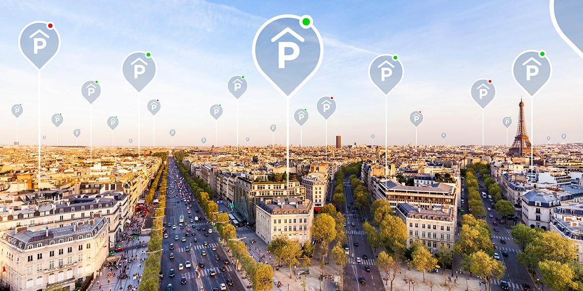 OnStreet and OffStreet Parking TomTom