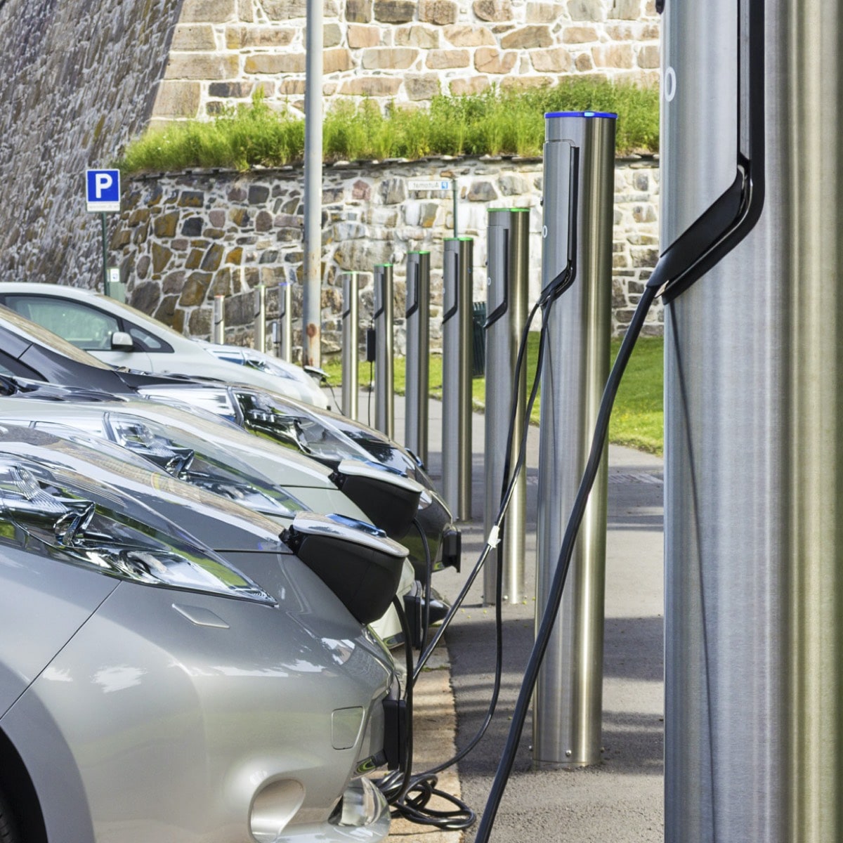 EV Service Charging Points Availability
